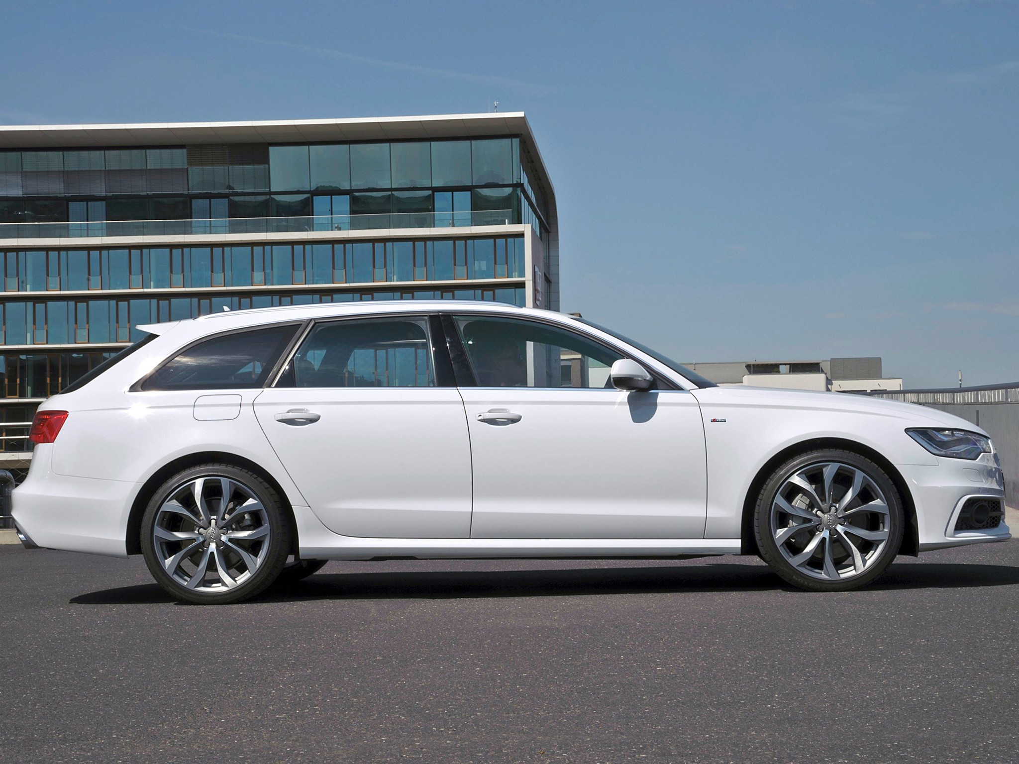 Audi A6 Avant photo 54