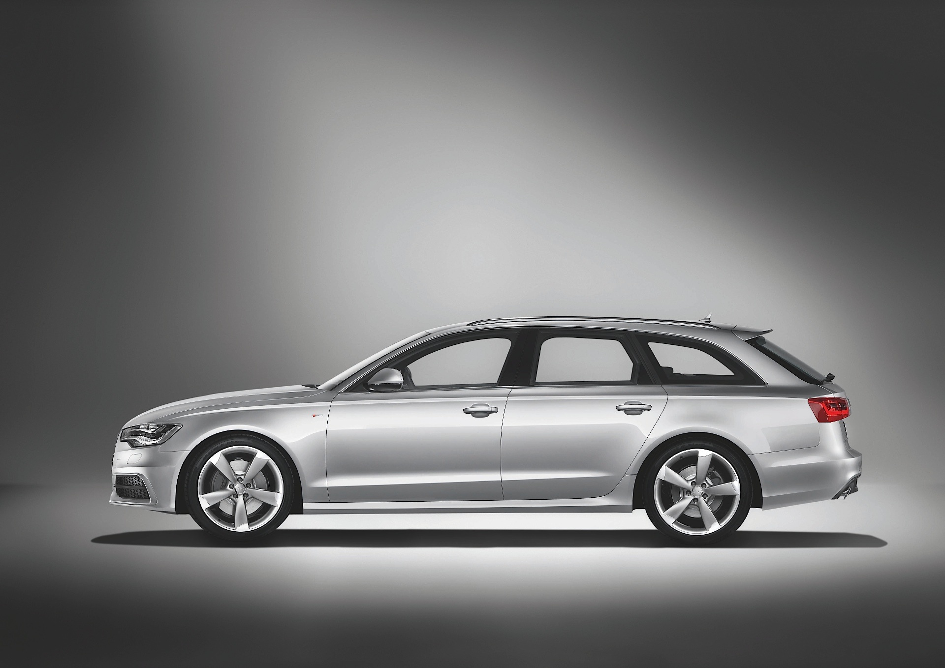 Audi A6 Avant photo 13