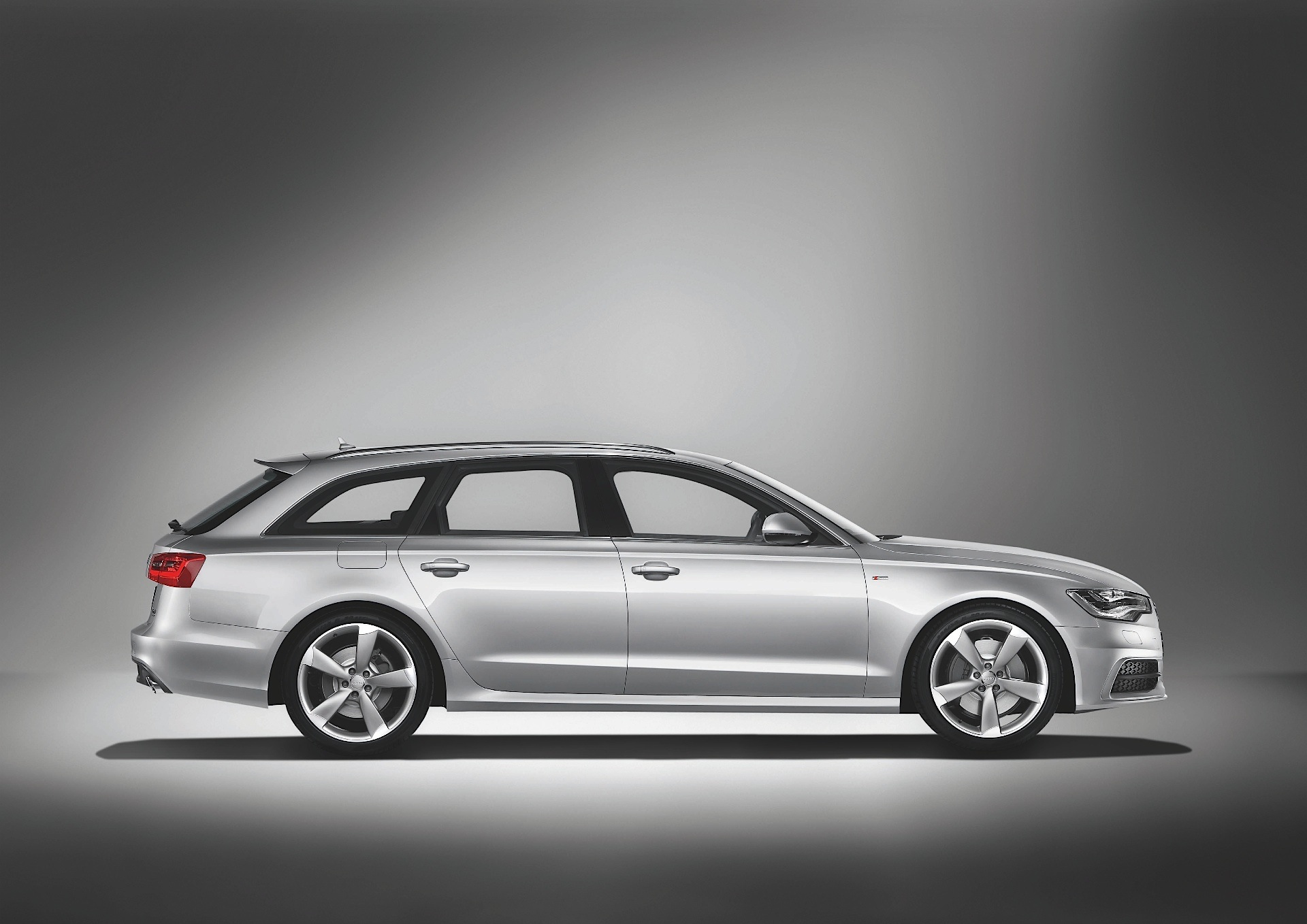 Audi A6 Avant photo 14