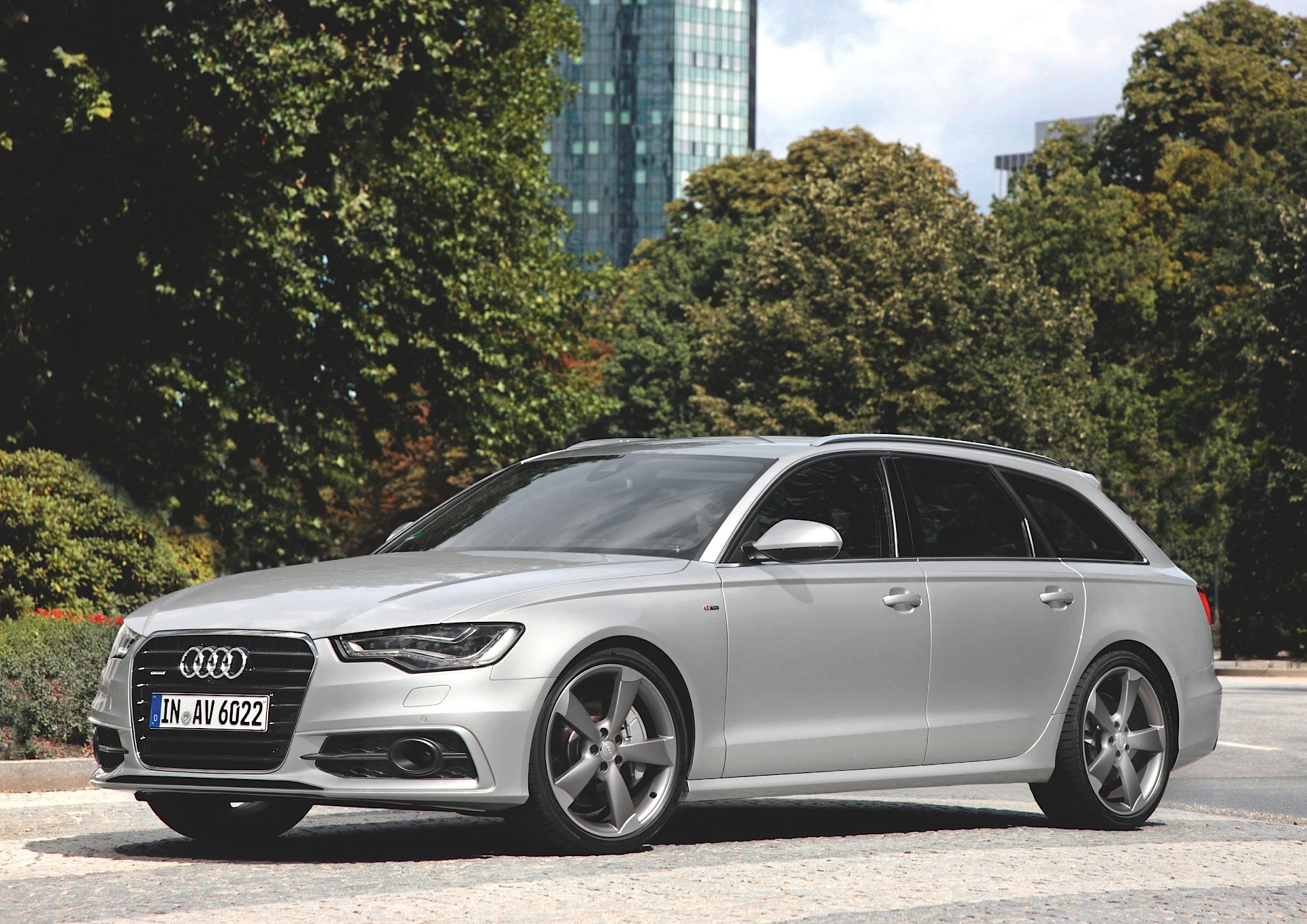 Audi A6 Avant photo 23