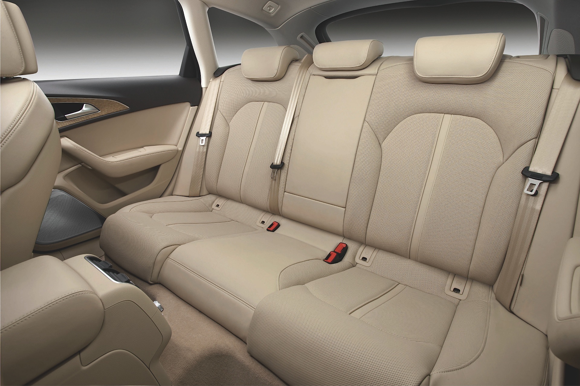 Audi A6 Avant photo 63