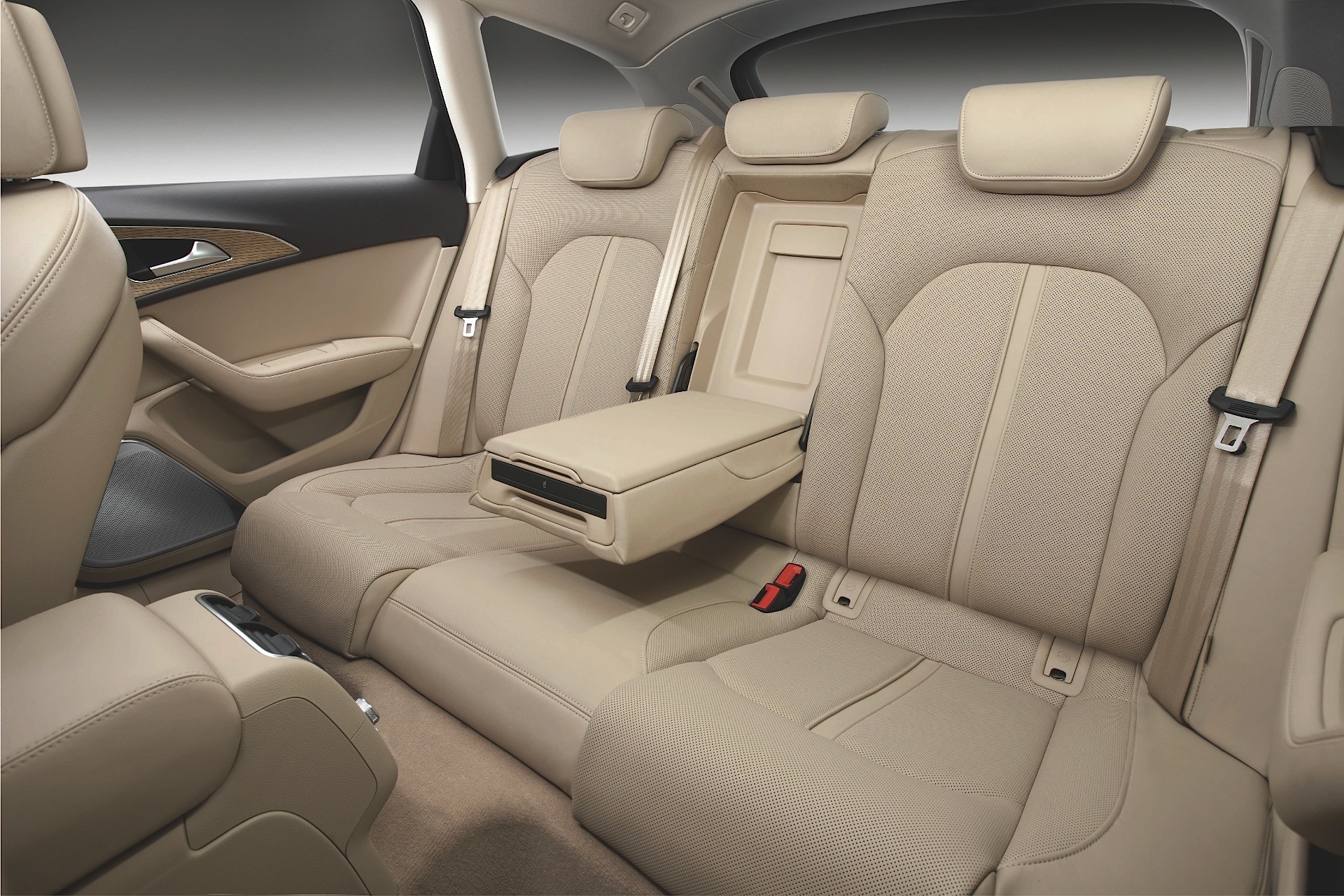 Audi A6 Avant photo 64