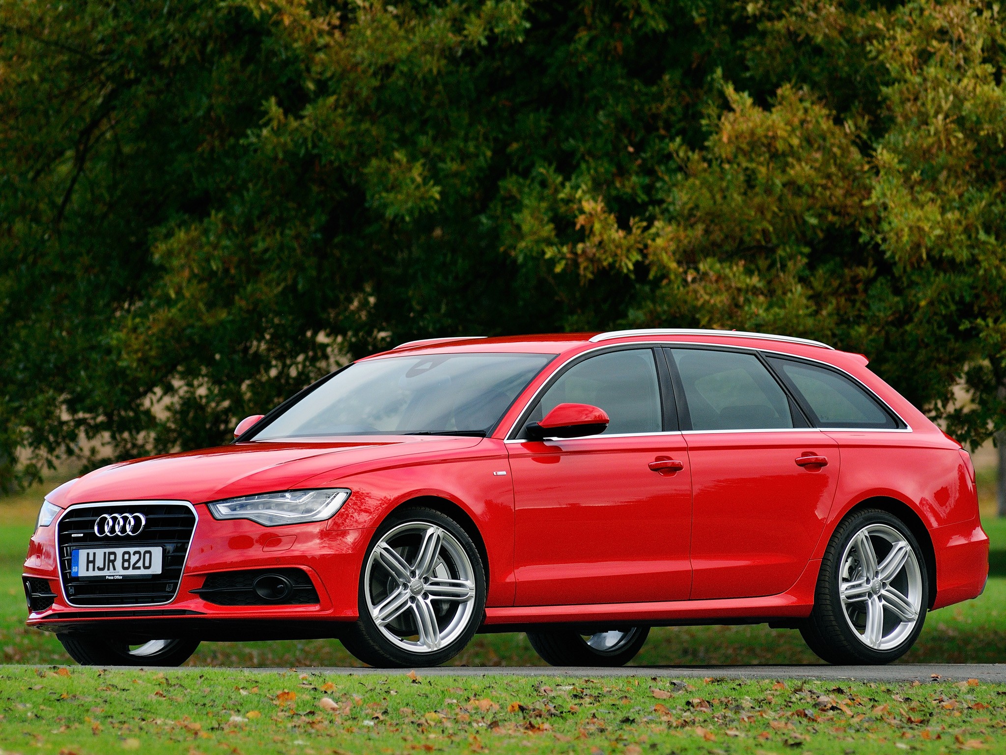 Audi A6 Avant photo 24