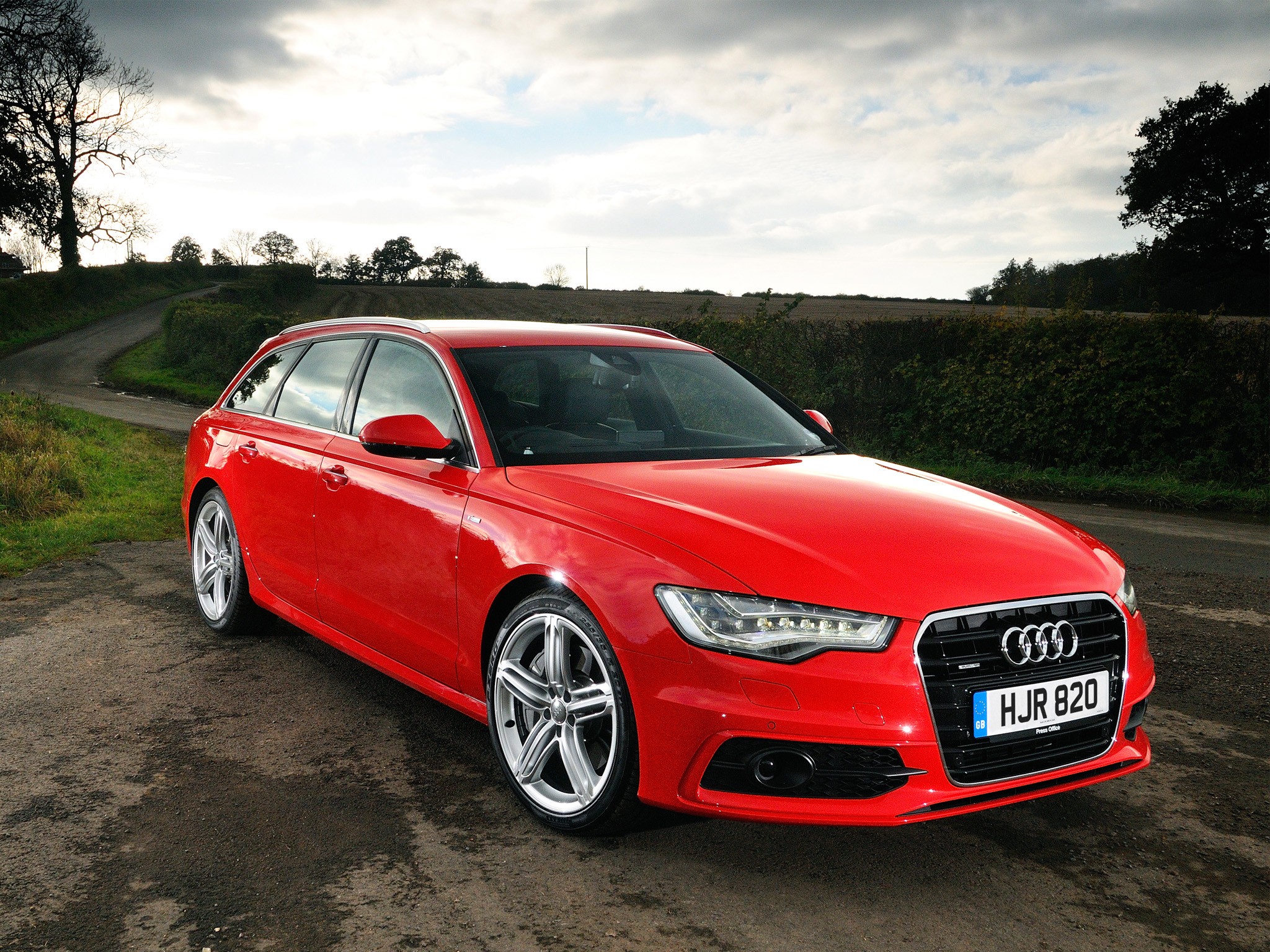 Audi A6 Avant photo 26