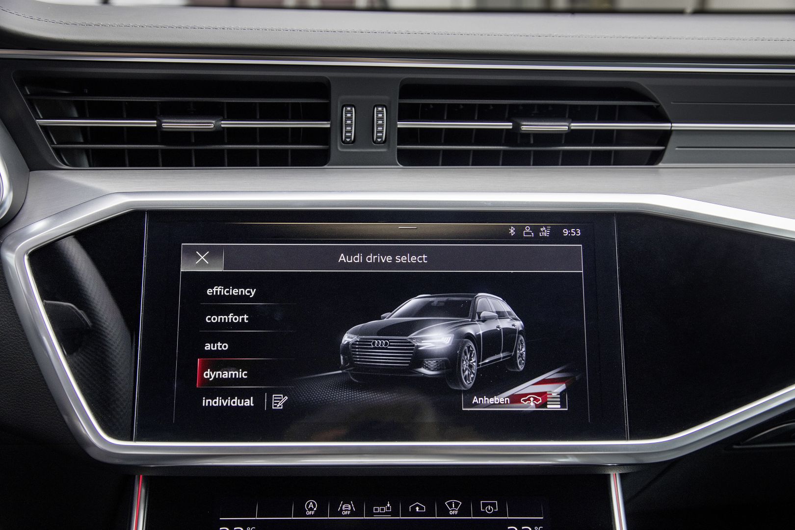 Audi A6 Avant photo 102