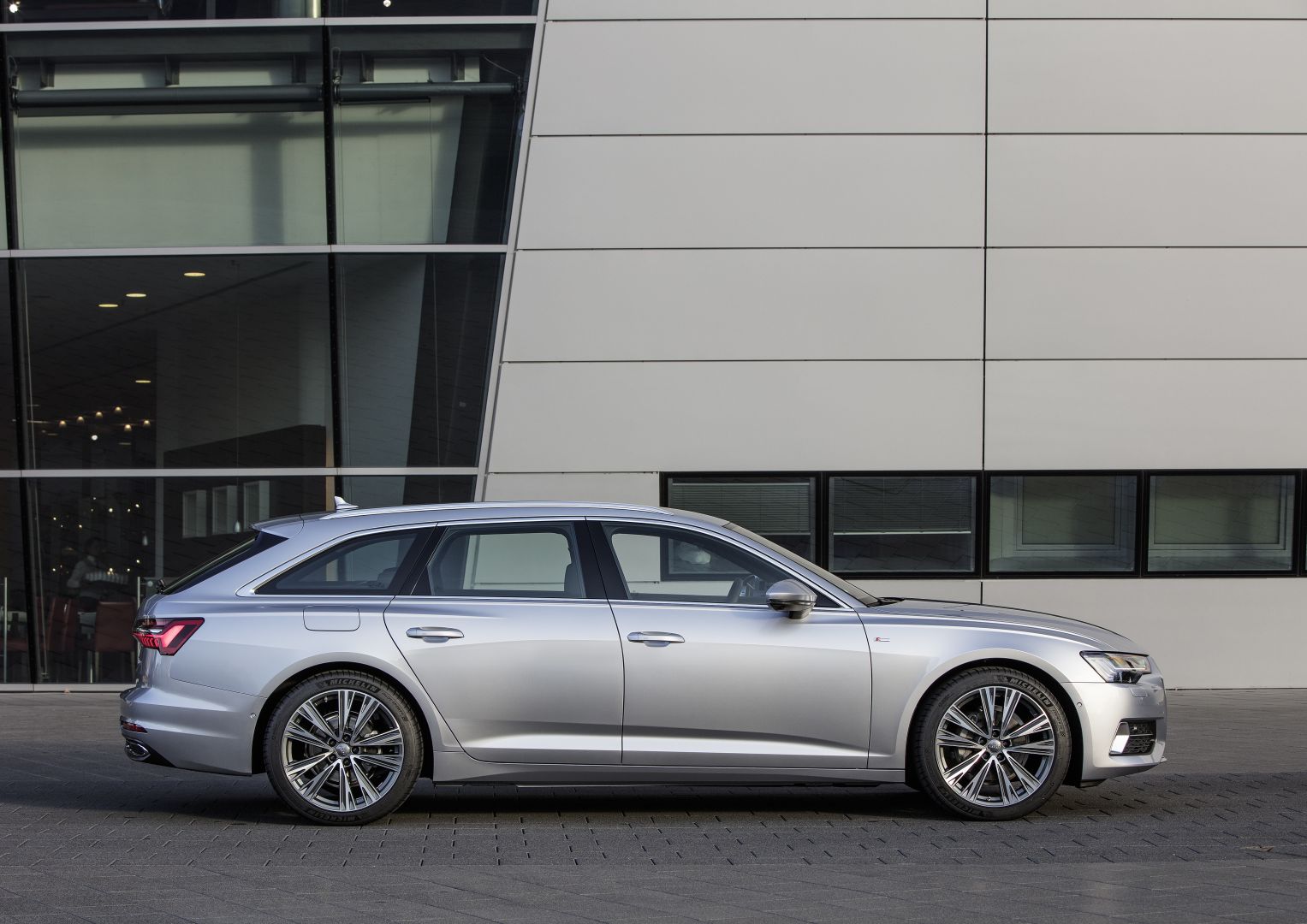 Audi A6 Avant photo 69