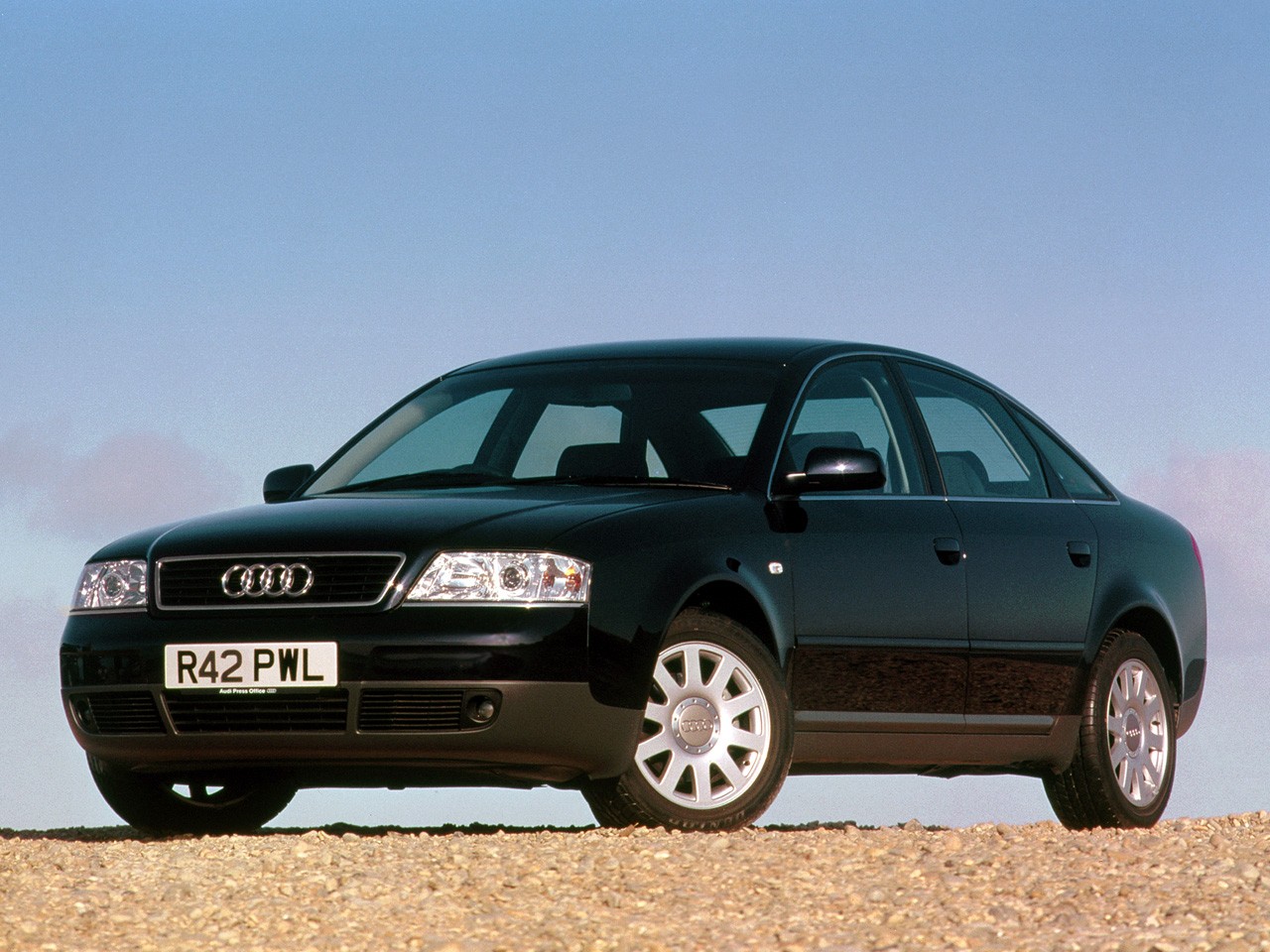 Audi A6 photo 8