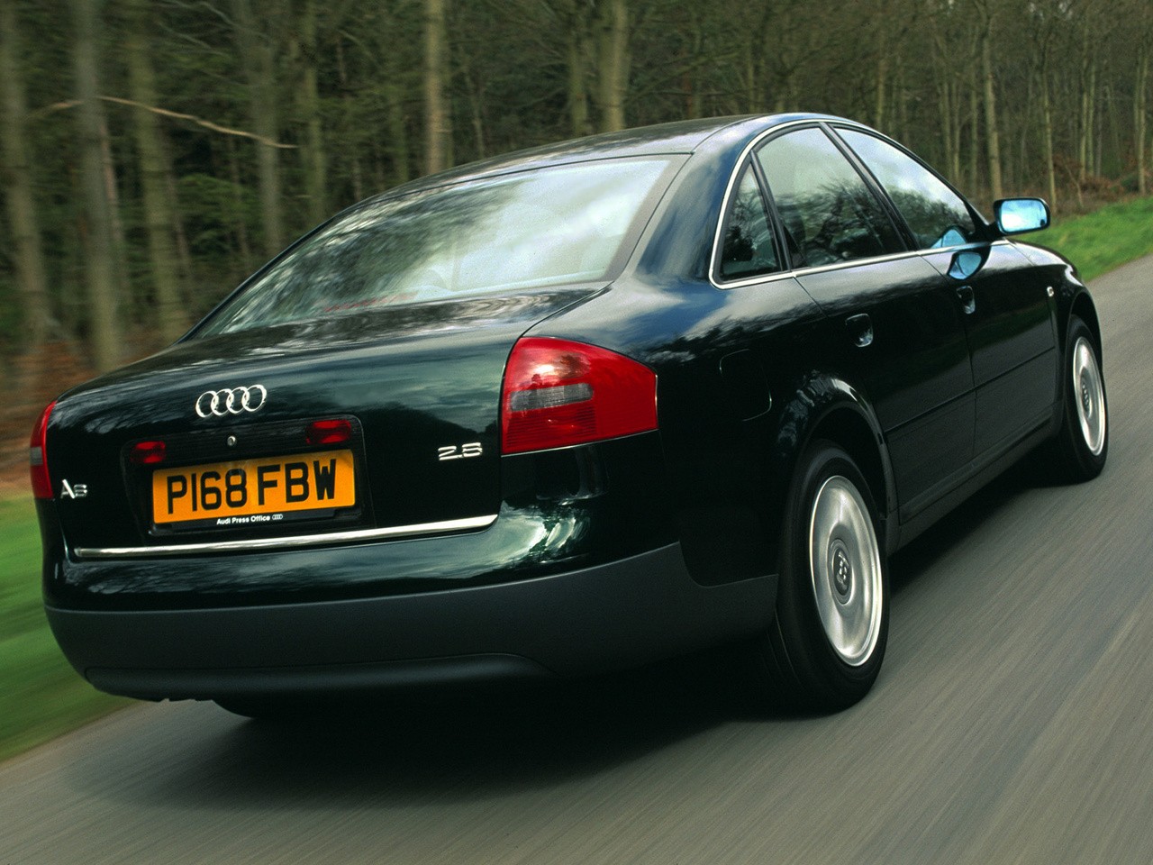 Audi A6 photo 9