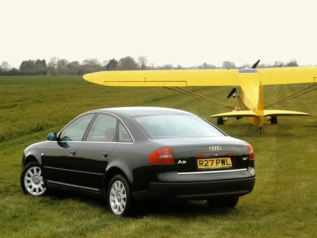 Audi A6 photo 12