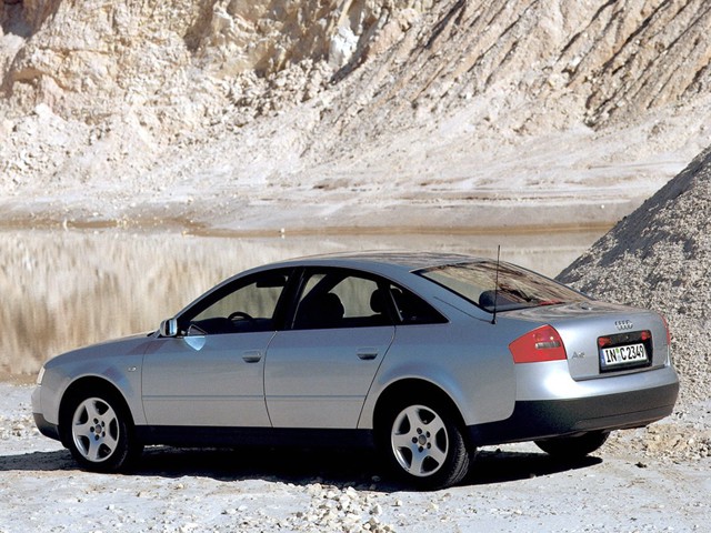 Audi A6 photo 23