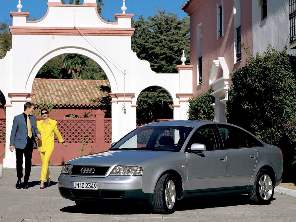 Audi A6 photo 25