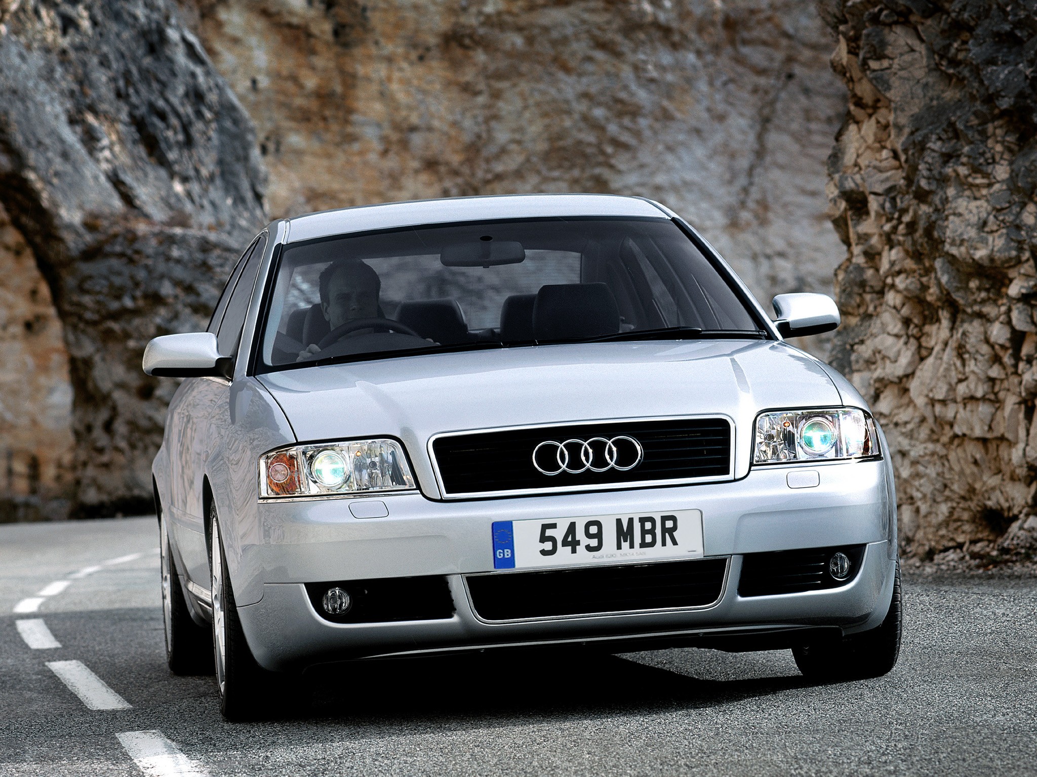 Audi A6 photo 11