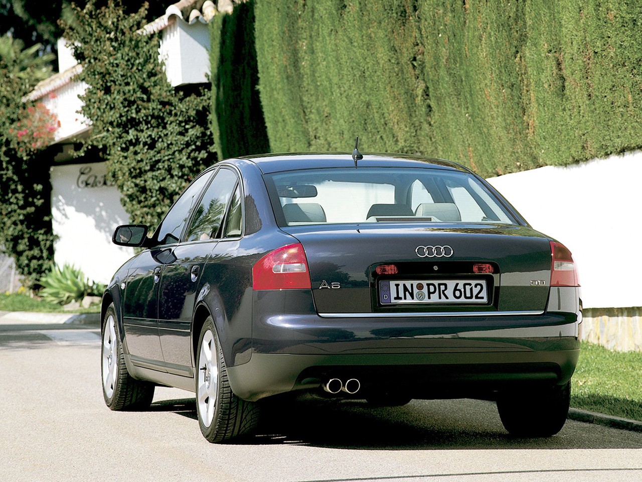 Audi A6 photo 32