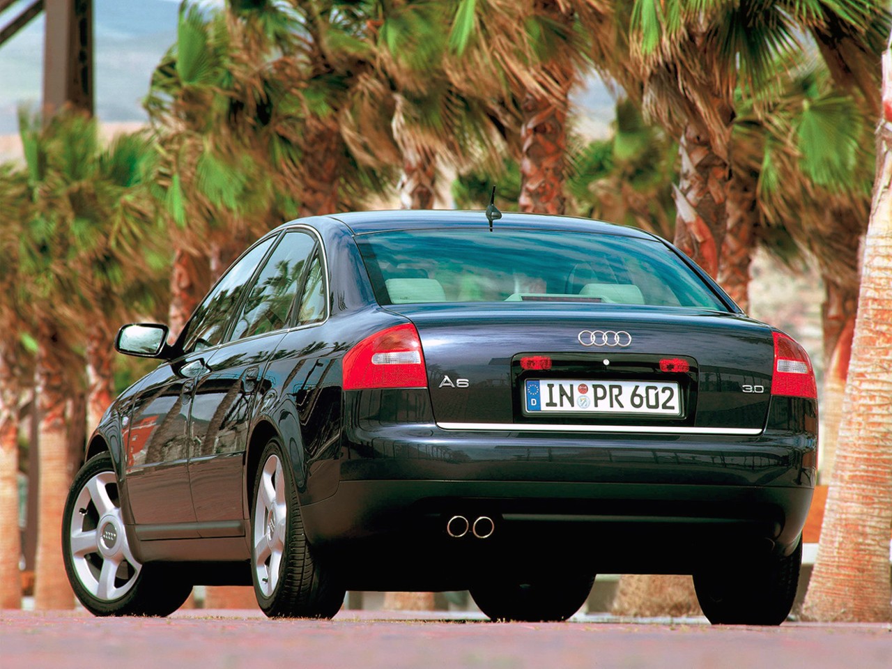 Audi A6 photo 35