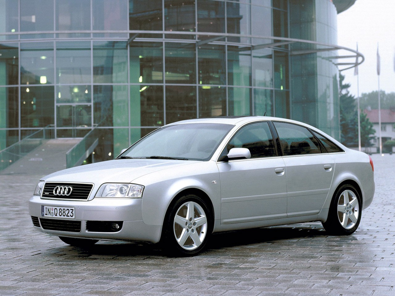 Audi A6 photo 38