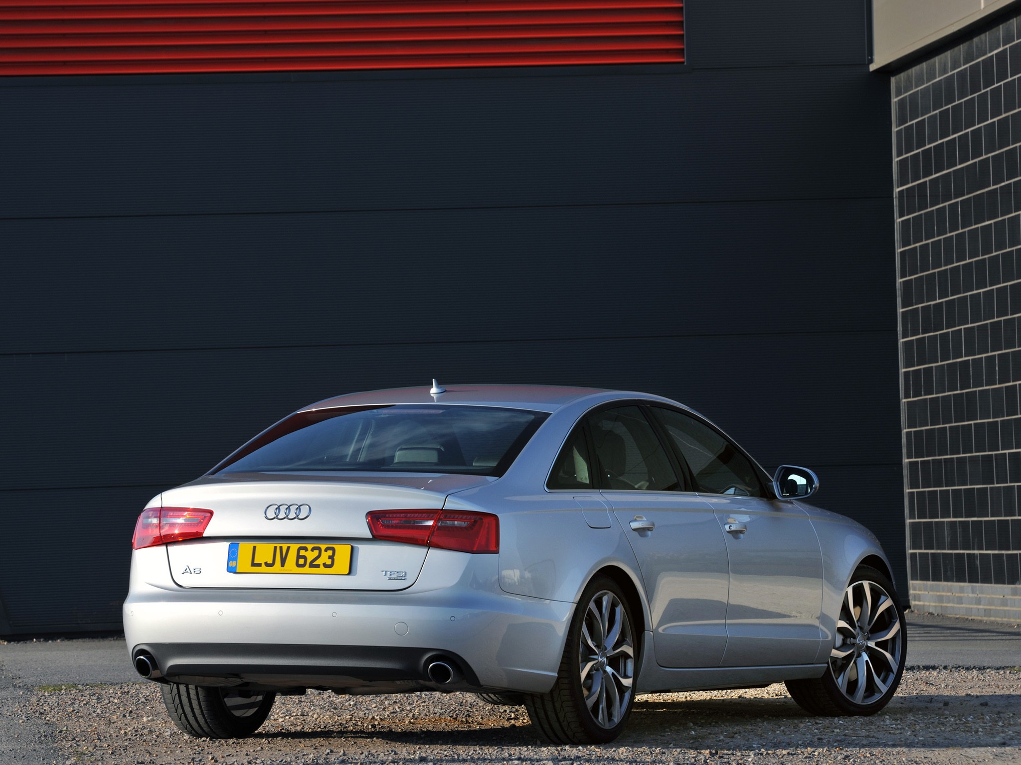 Audi A6 photo 35