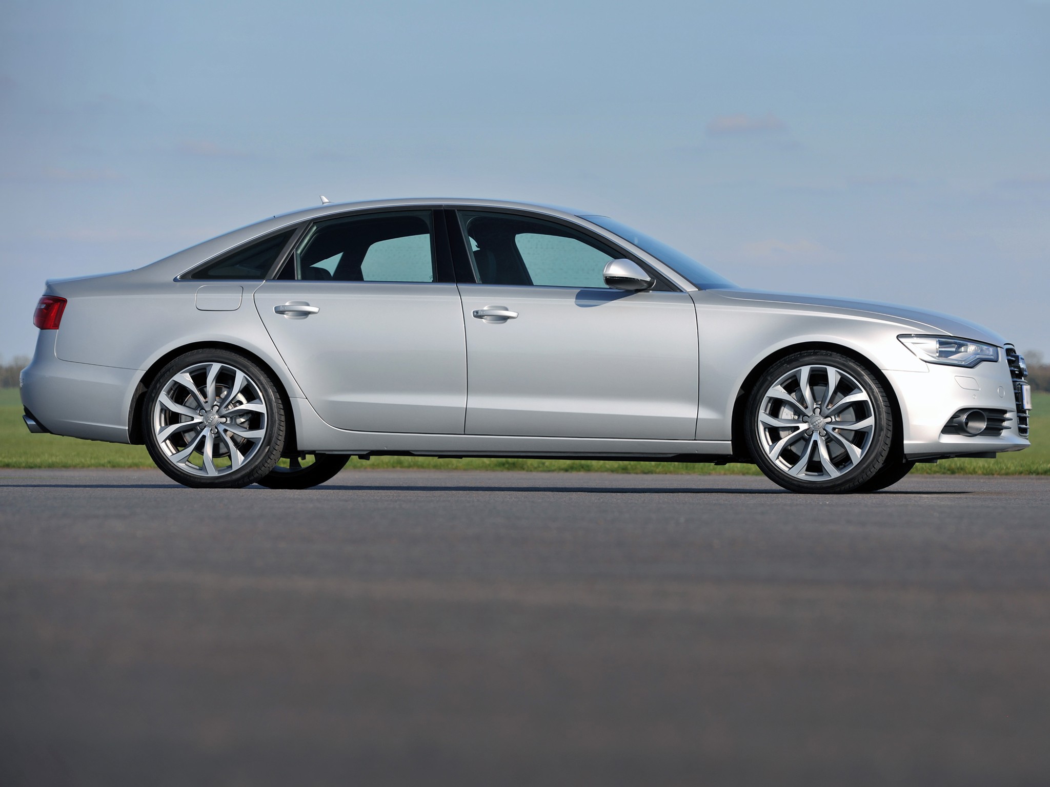 Audi A6 photo 37