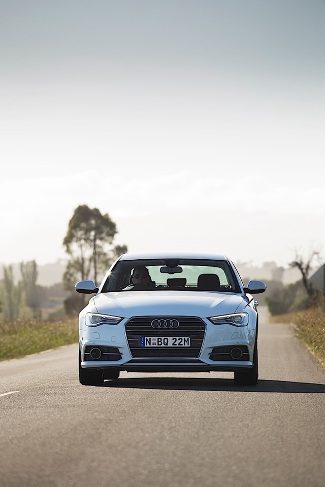 Audi A6 photo 2