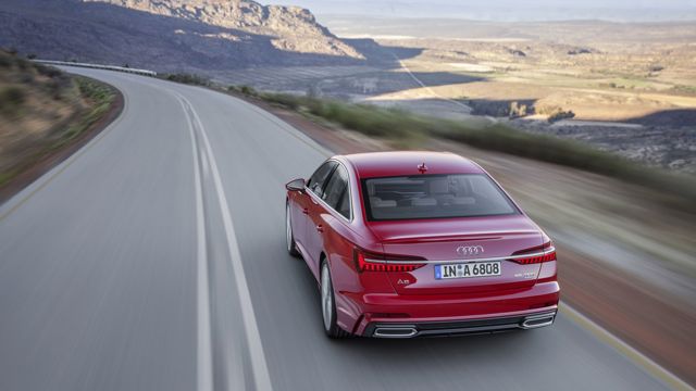 Audi A6 photo 30