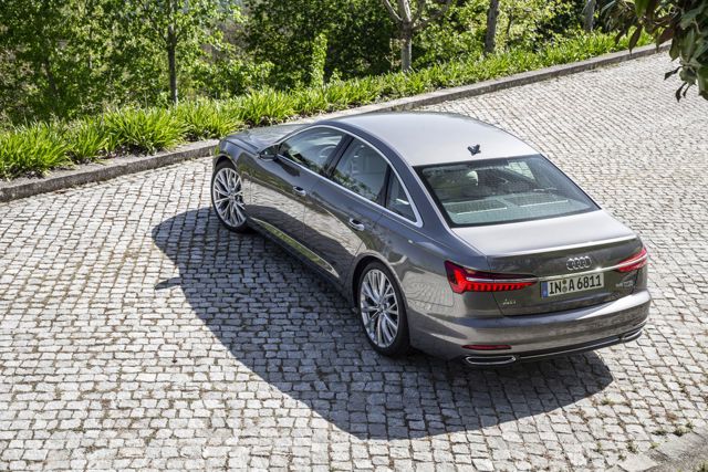 Audi A6 photo 40