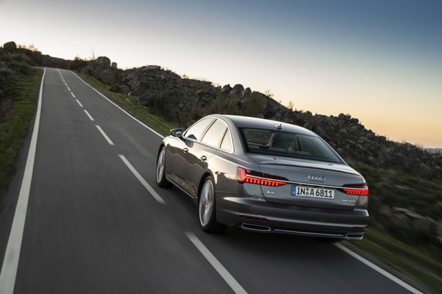 Audi A6 photo 45