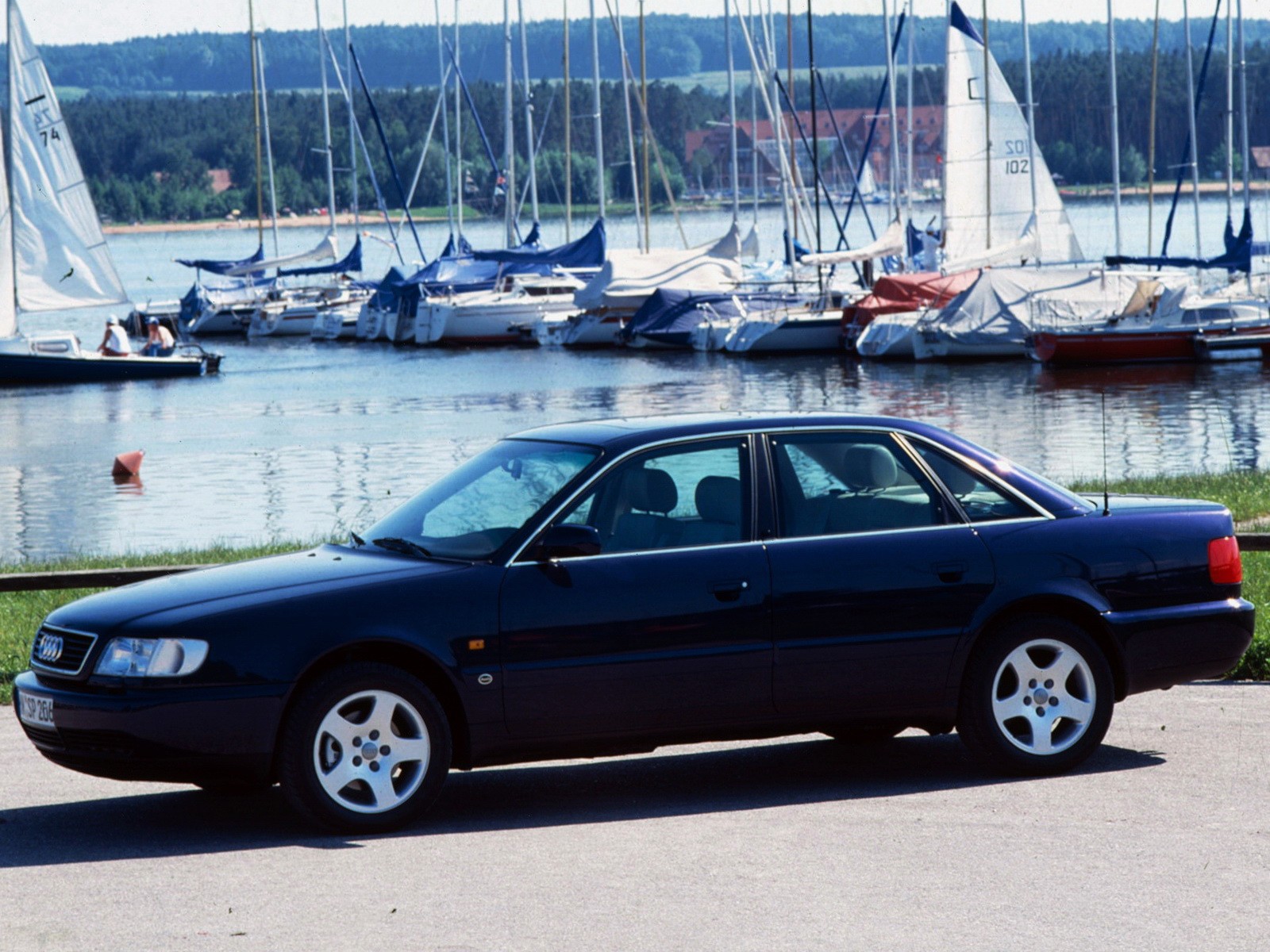 Audi A6 photo 8