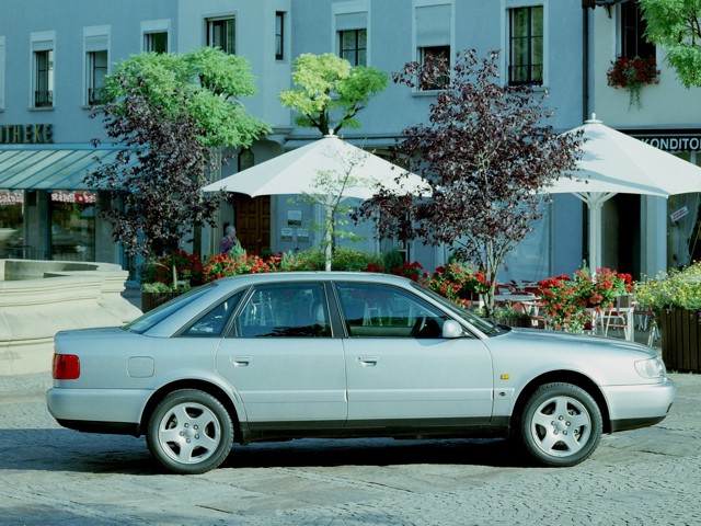 Audi A6 photo 13