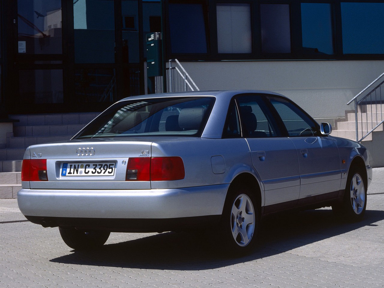 Audi A6 photo 14
