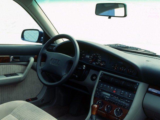 Audi A6 photo 26