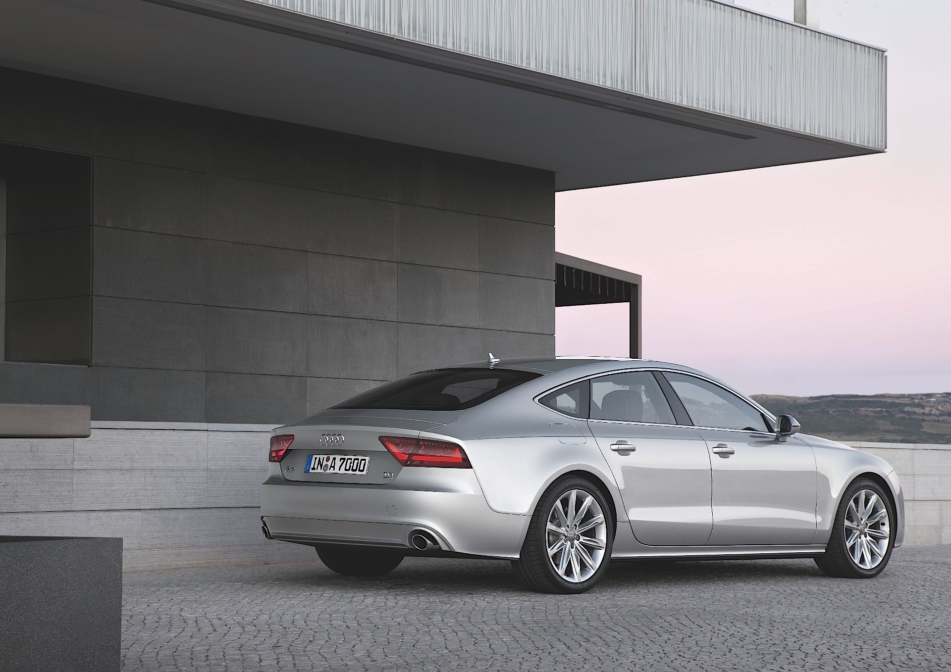 Audi A7 photo 12