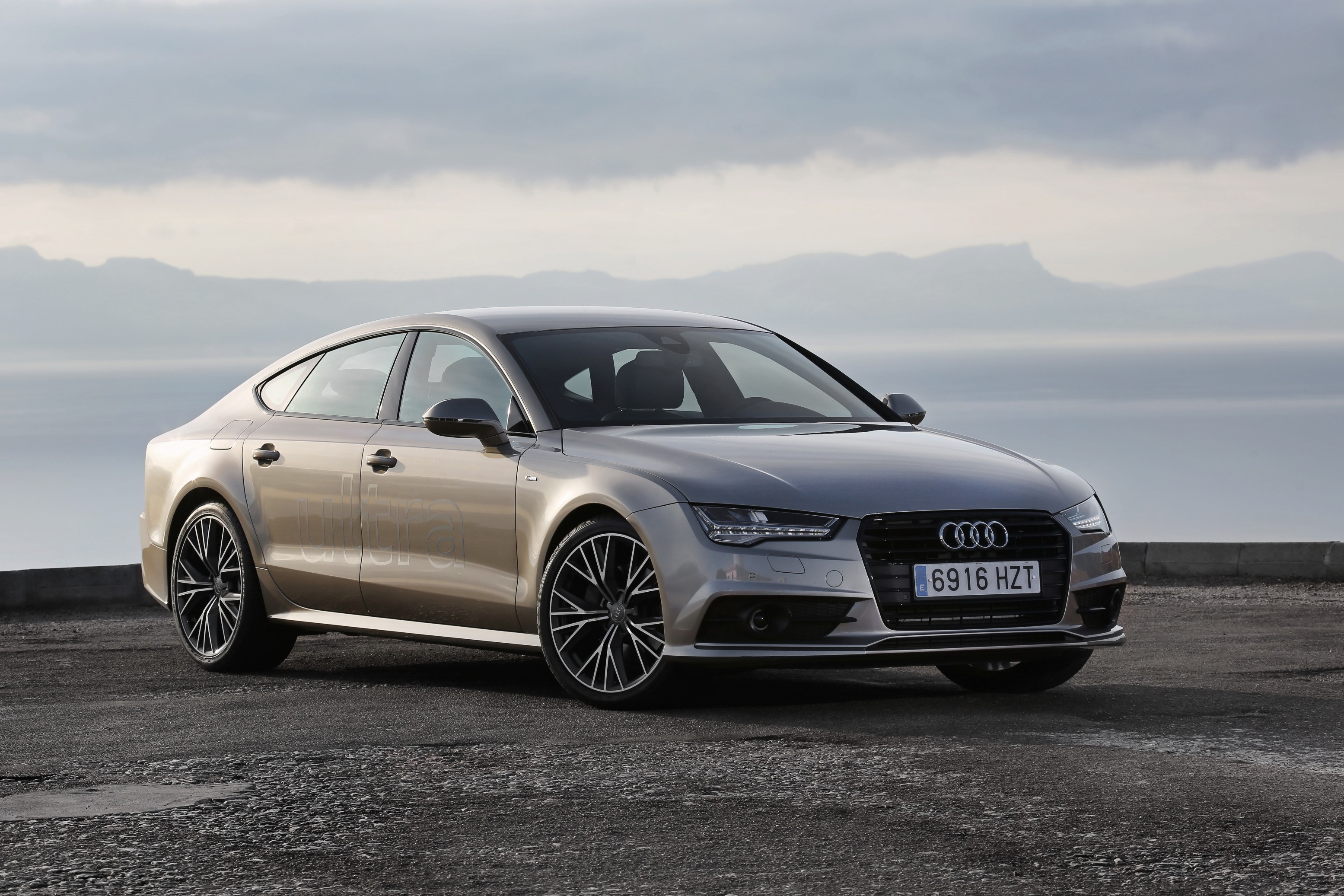 Audi A7 photo 35