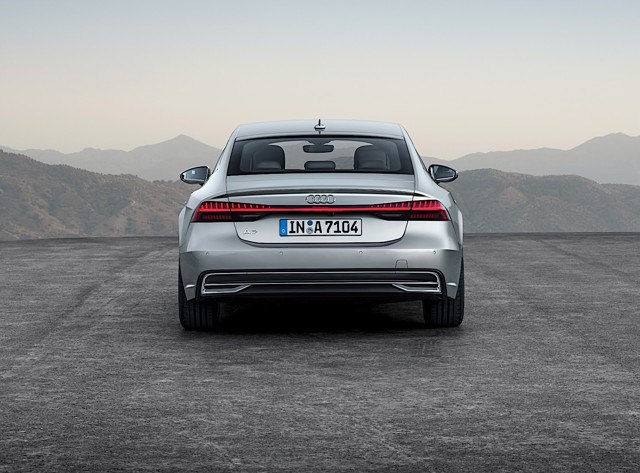 Audi A7 photo 9