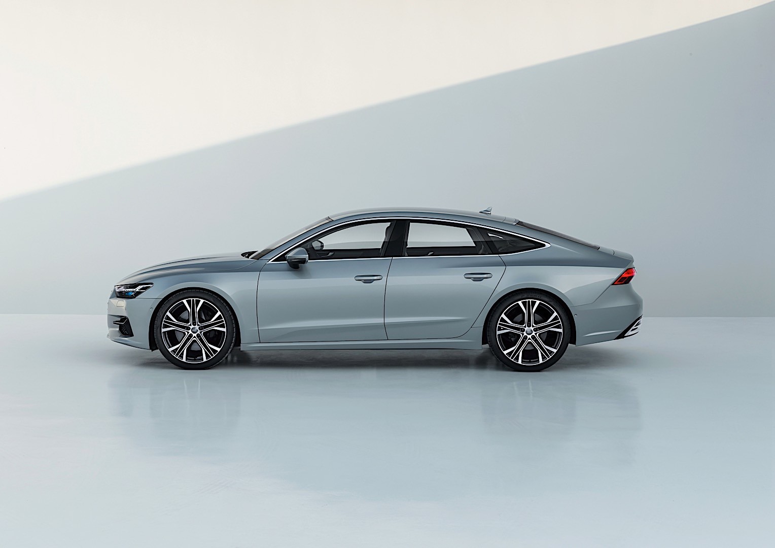 Audi A7 photo 23