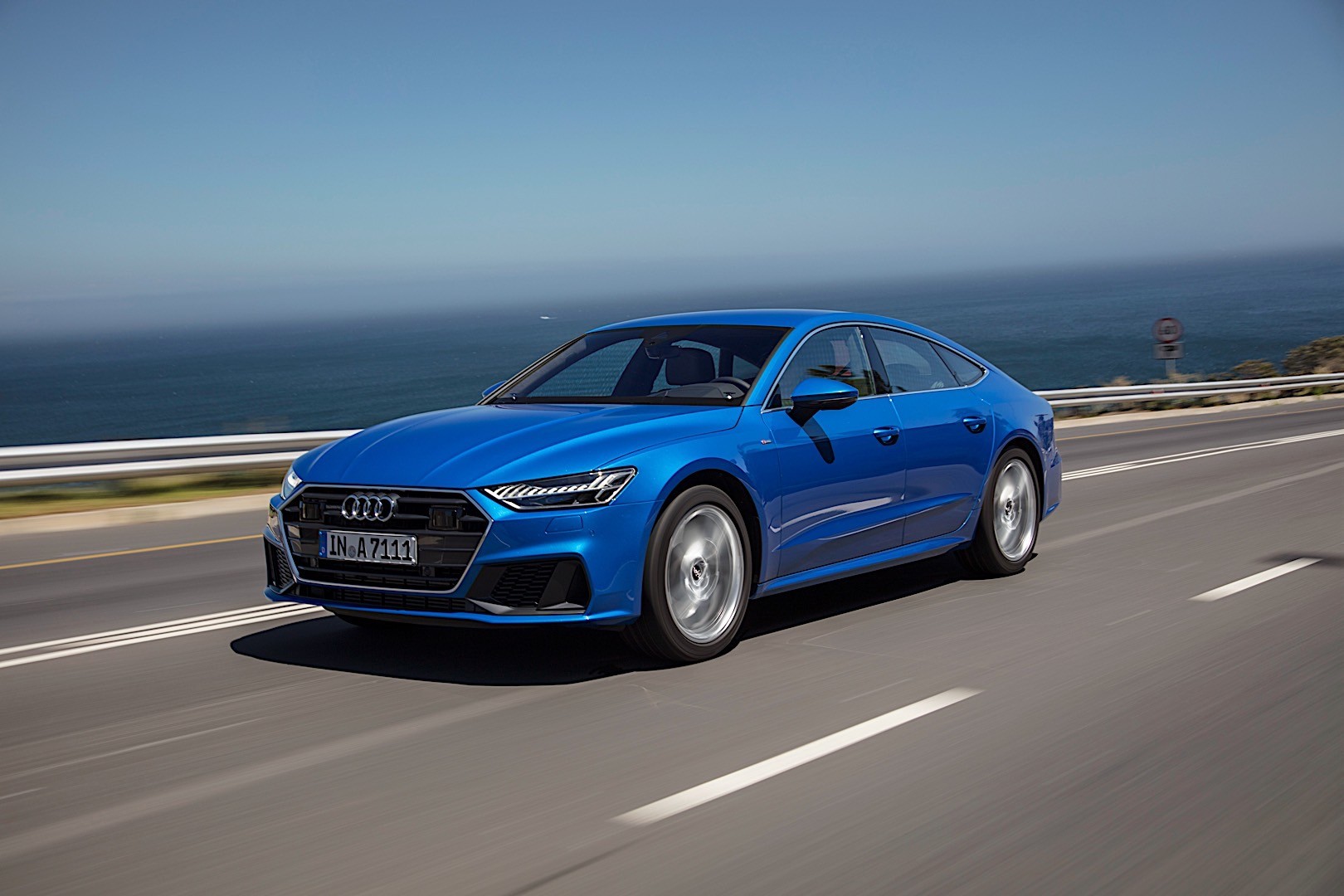 Audi A7 photo 26