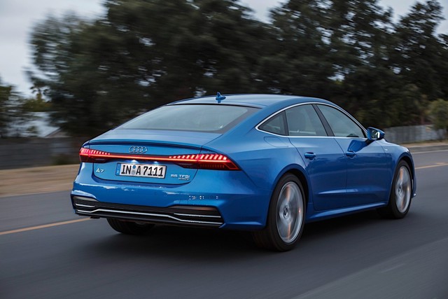 Audi A7 photo 27