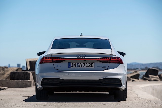Audi A7 photo 29