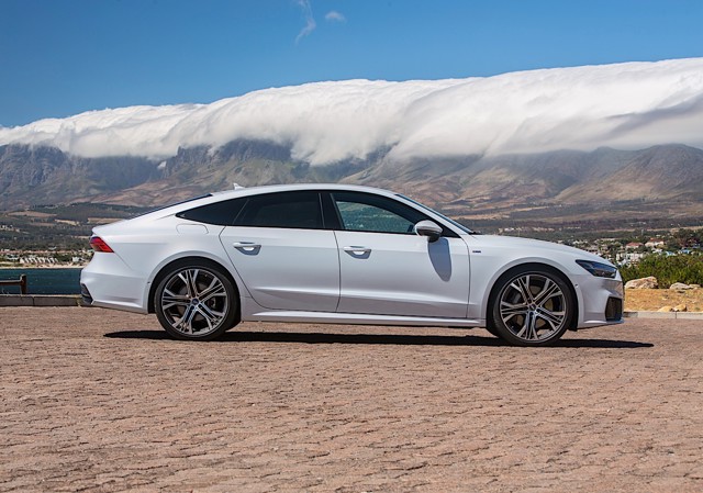 Audi A7 photo 42