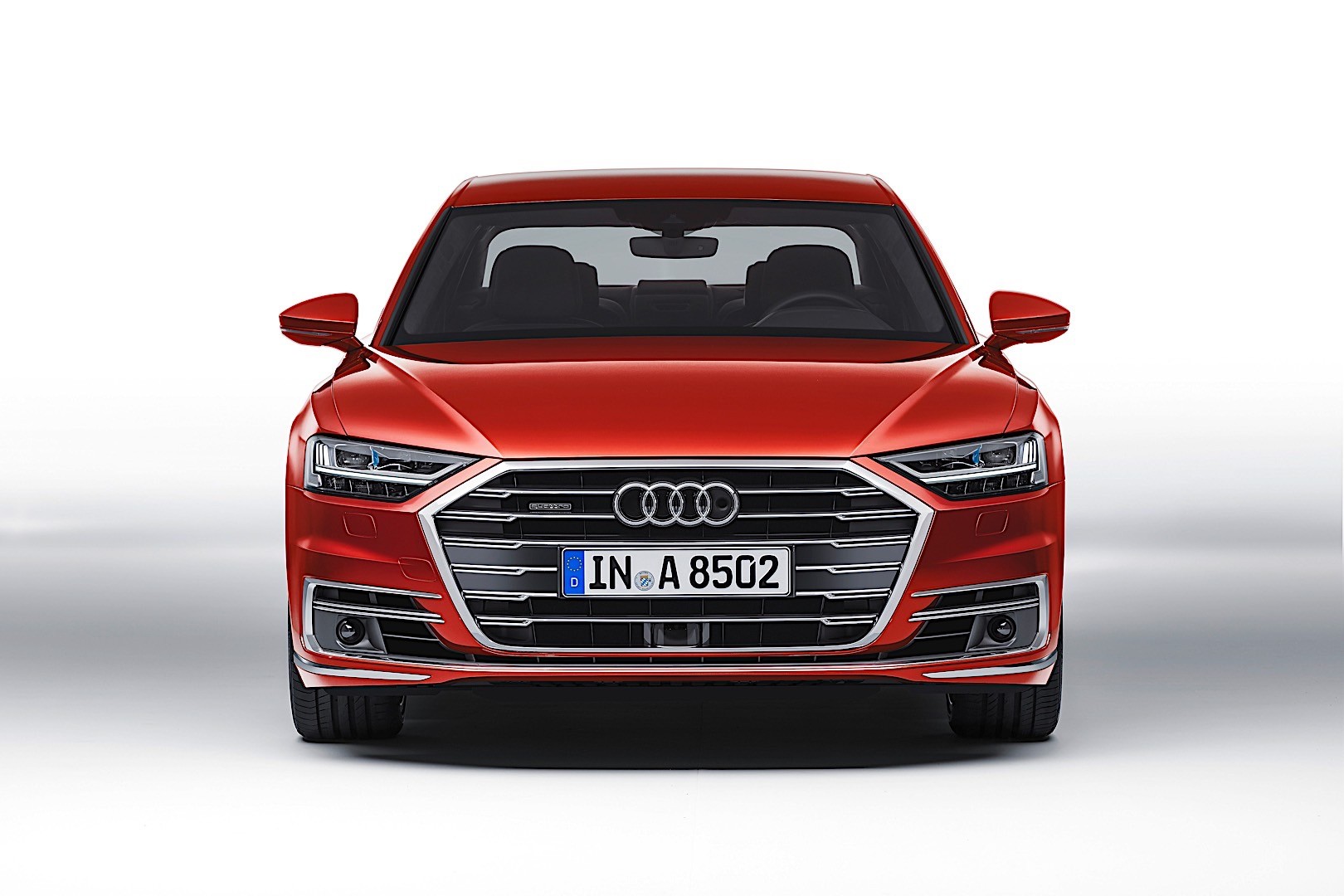 Audi A8 photo 6
