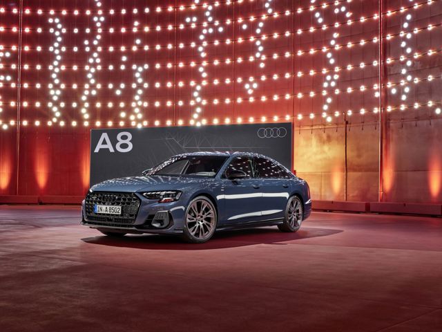 AUDI A8