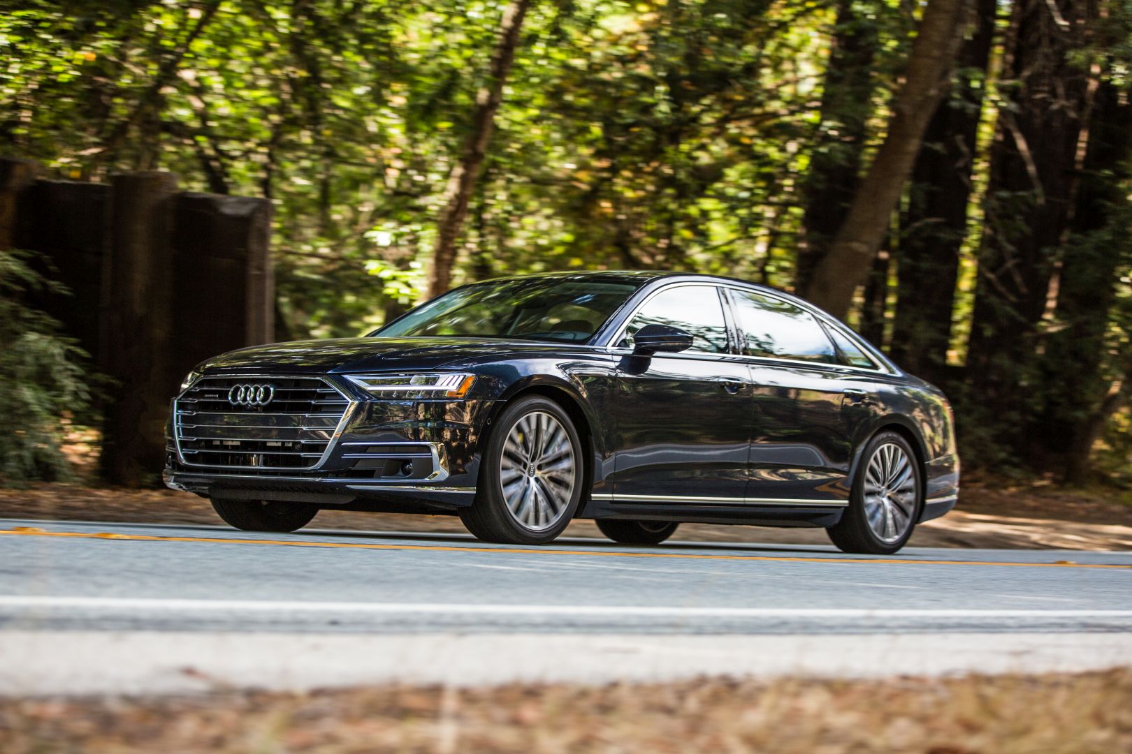 Audi A8 photo 49