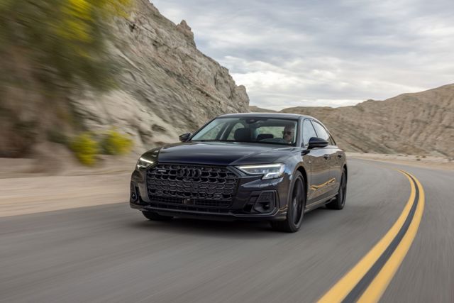 Audi A8 photo 50