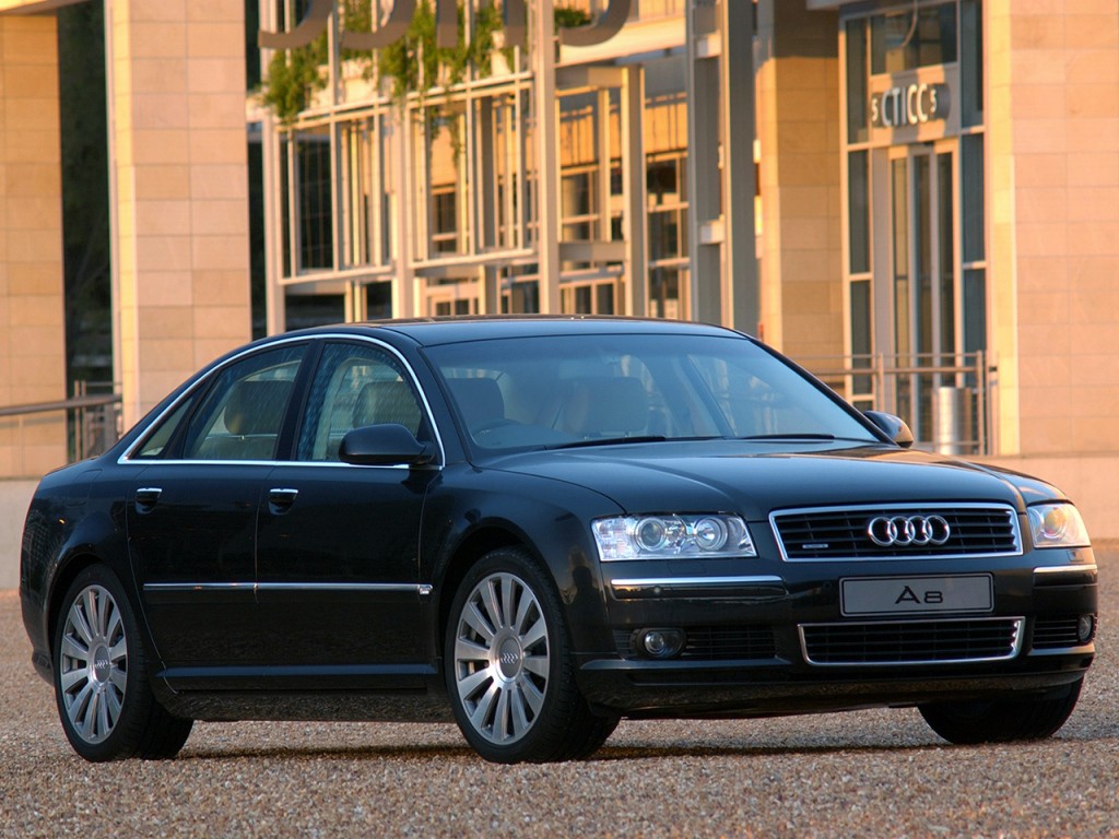 Audi A8 photo 41