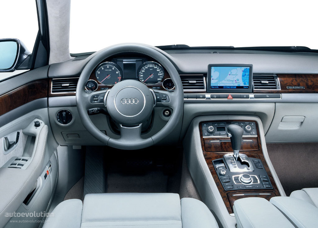 Audi A8 photo 54