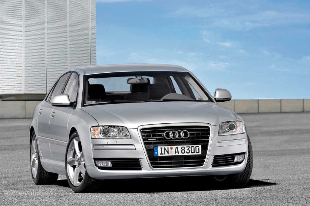 Audi A8 photo 4
