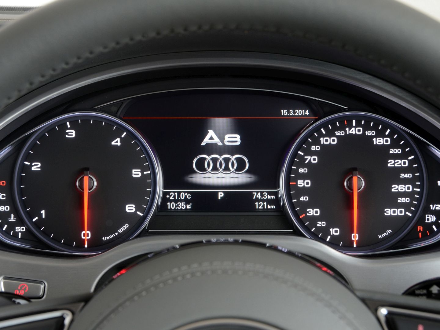 Audi A8 photo 66
