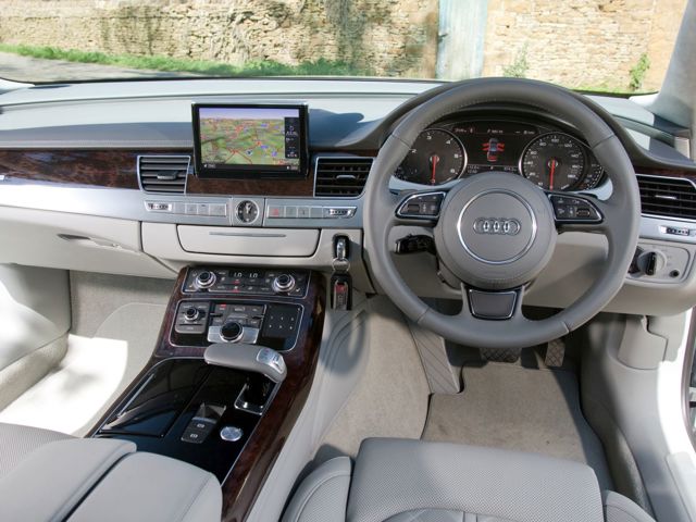 Audi A8 photo 72