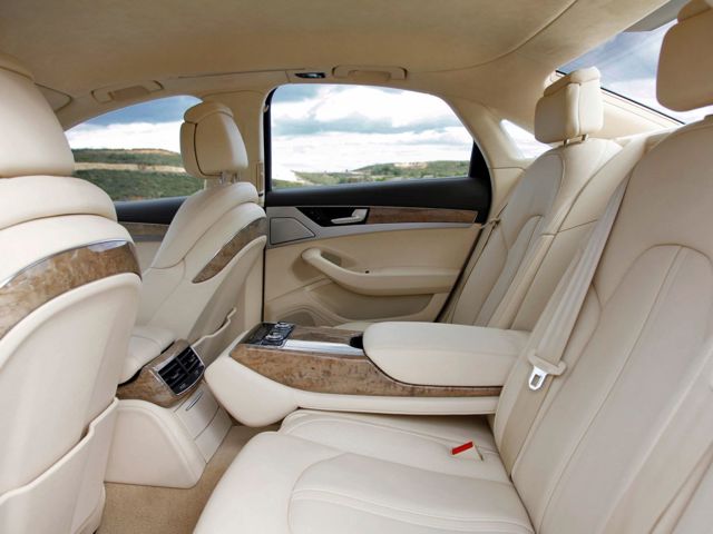 Audi A8 photo 73