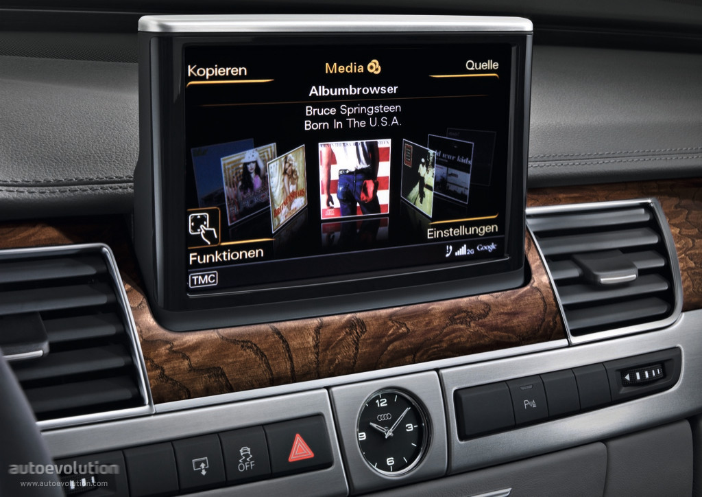 Audi A8 photo 54