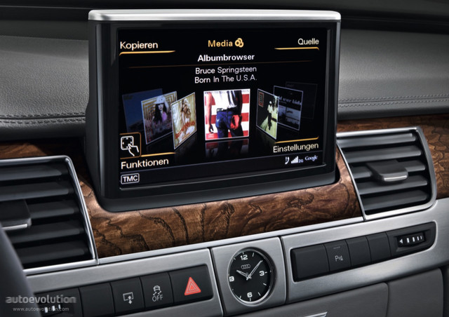 Audi A8 photo 54