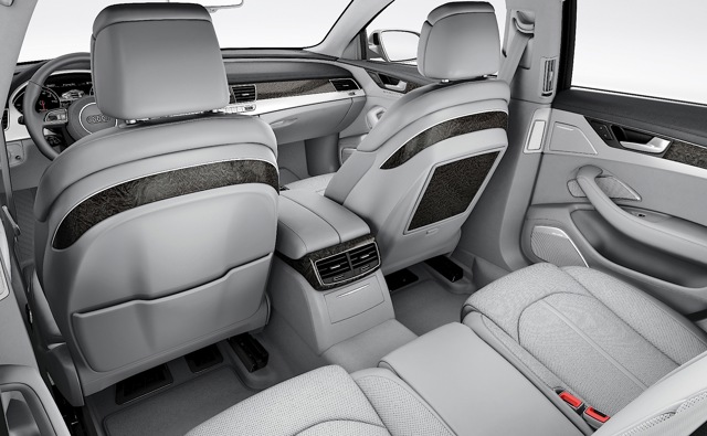 Audi A8 photo 37